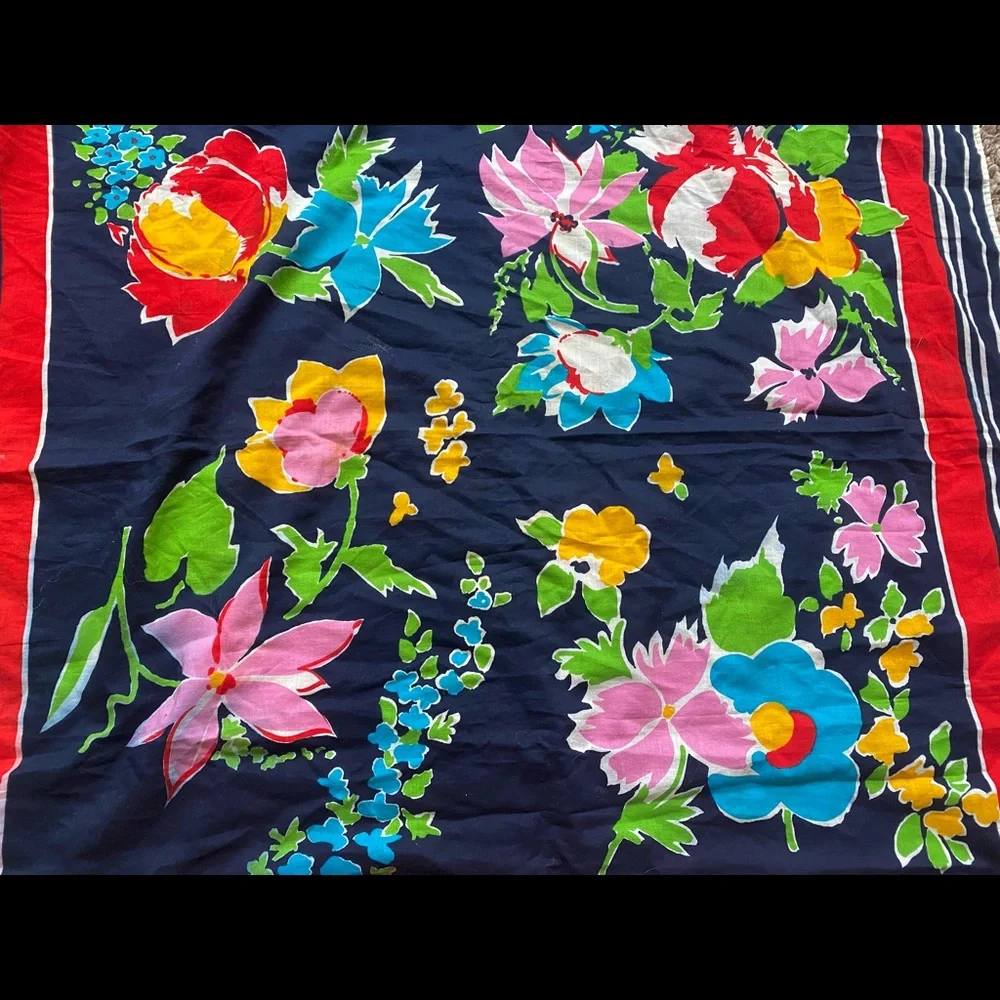 vintage Dior neck scarf - Picture 2 of 2